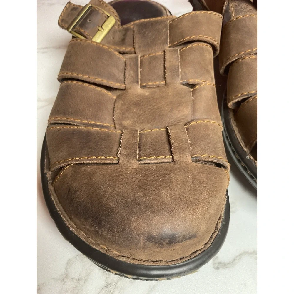 Born Colby Fisherman Sandals Mens 10 Brown Leather Caged Buckle H12722
